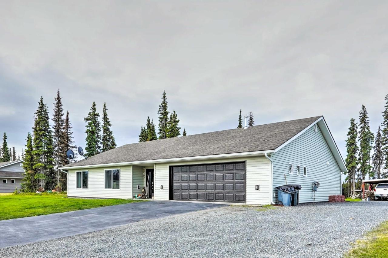 Soldotna Home With Yard, Walk To Kenai River! Exterior photo